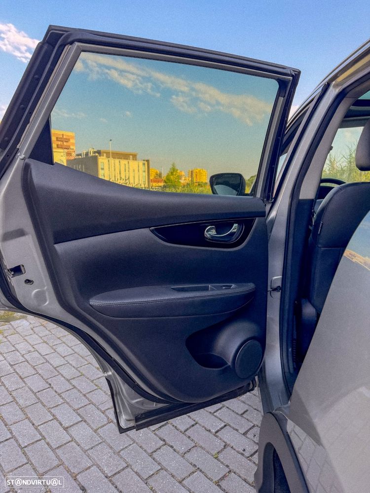 Nissan Qashqai 1.6 dCi Tekna Premium Pele S P.Preta - 21