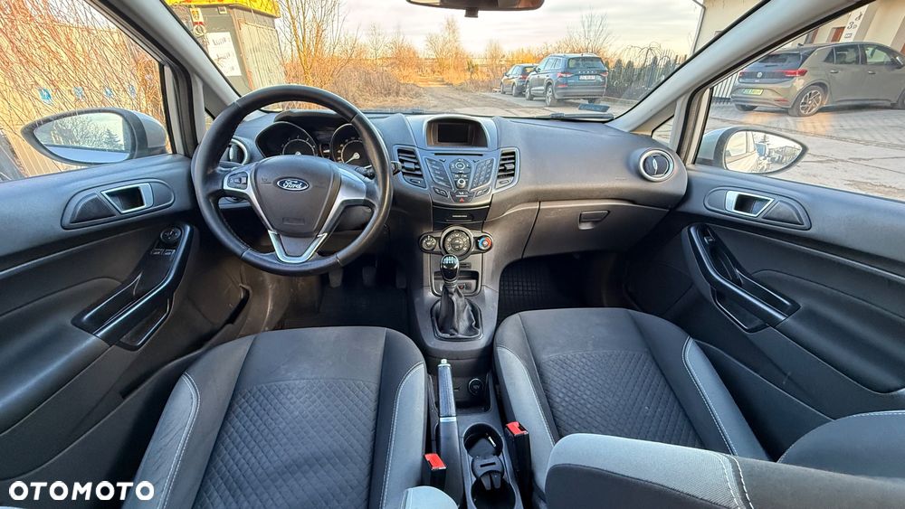 Ford Fiesta - 11