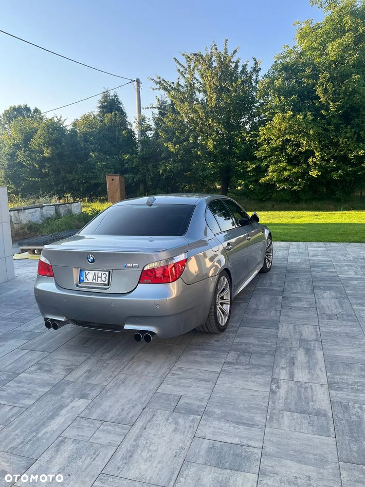 BMW M5 - 5
