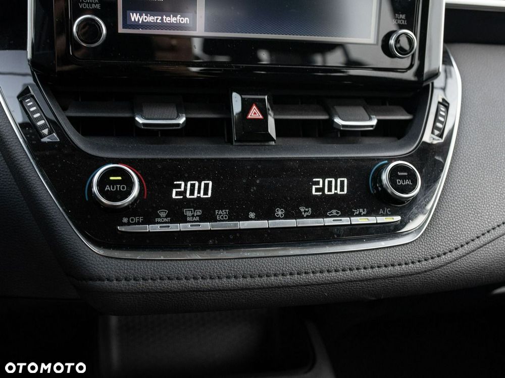Toyota Corolla 1.5 Comfort - 17