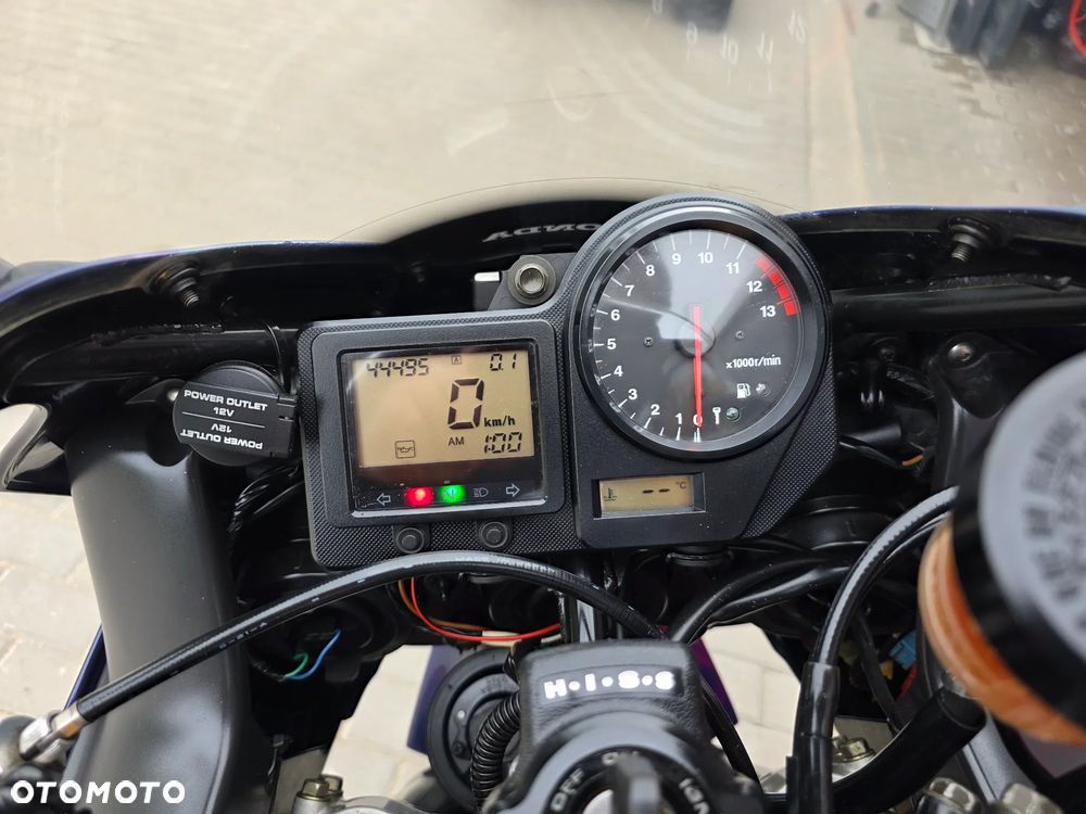 Honda CBR - 16