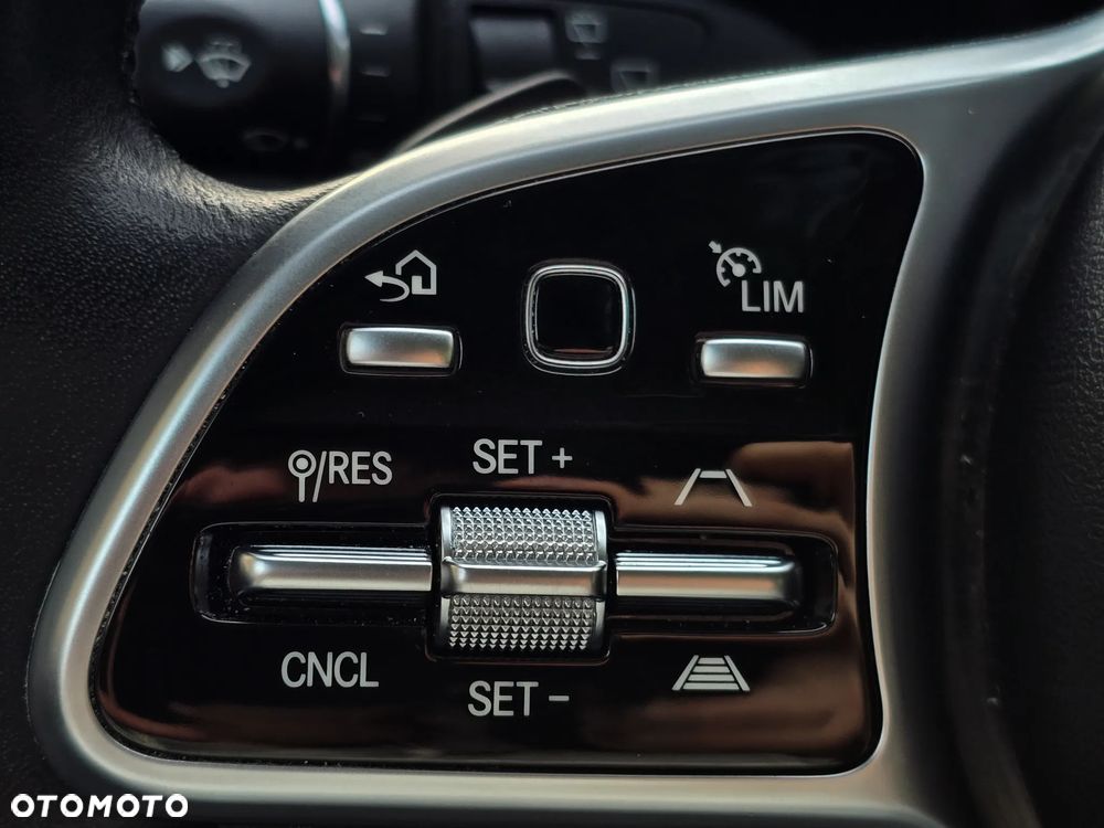 Mercedes-Benz GLC 300 4Matic 9G-TRONIC - 32