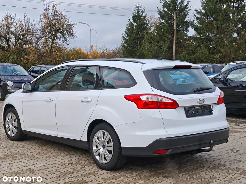 Ford Focus - 4