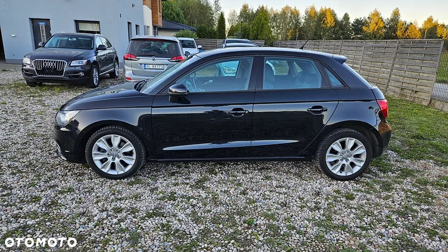 Audi A1 ver-1-4-tfsi-s-tronic-attraction - 3