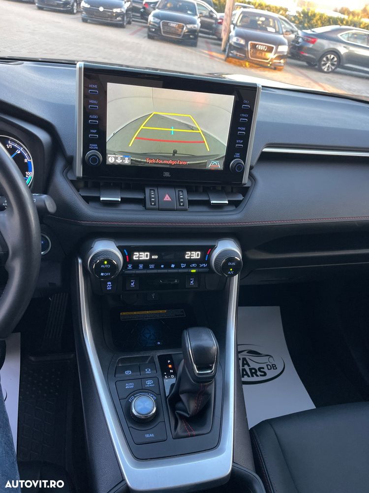 Toyota RAV4 ver-2-5-phev-vvt--ie-4x4-style-bi--tone - 33