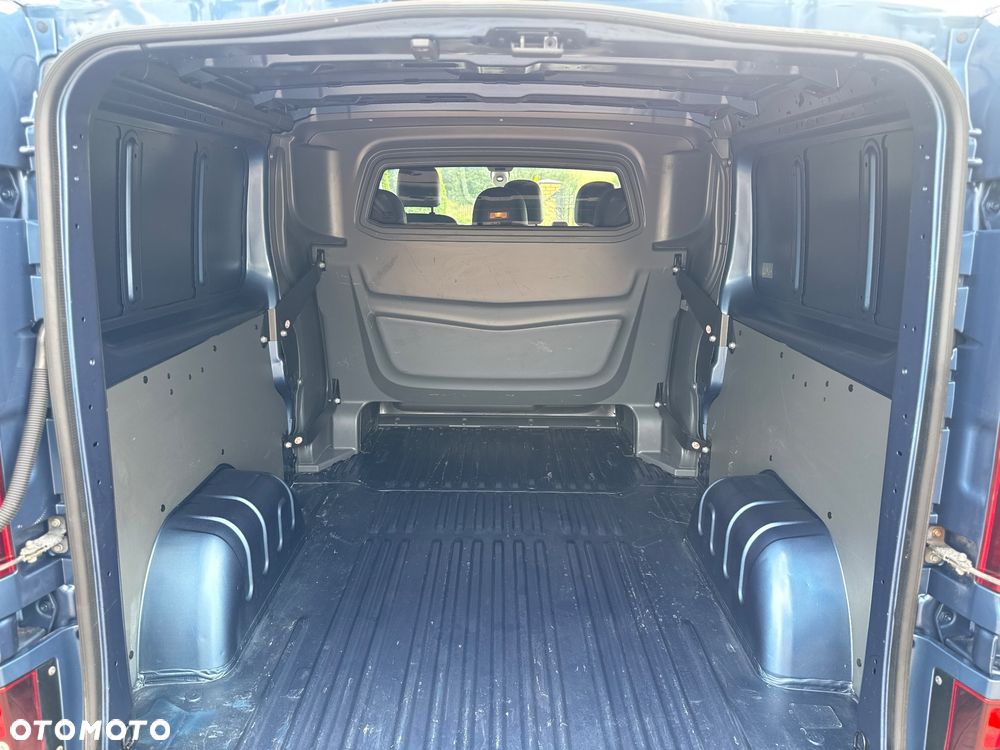Renault Trafic - 11