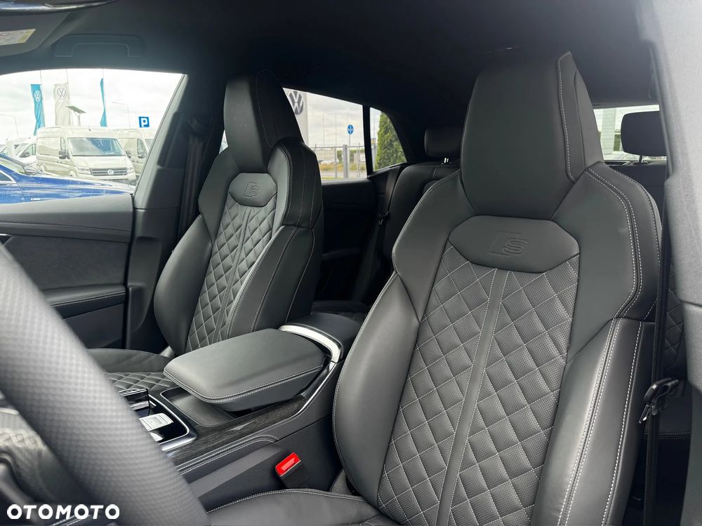 Audi Q8 TFSI e PHEV 360 kW Quattro Tiptronic - 29
