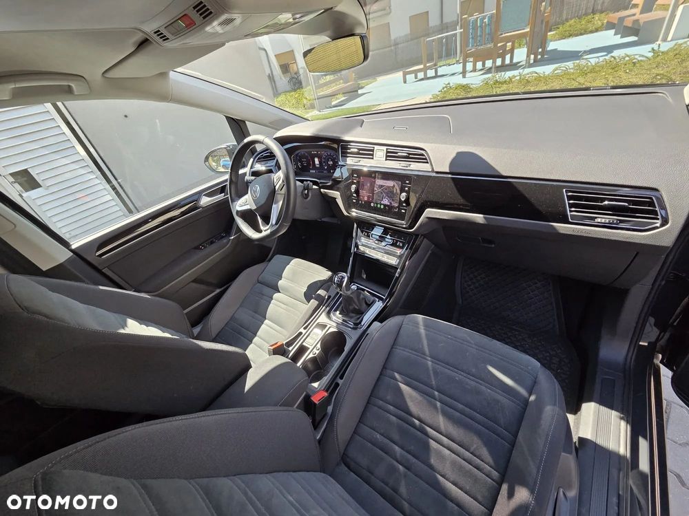 Volkswagen Touran 1.5 TSI EVO Highline - 8