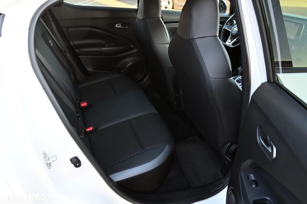 Nissan Juke 1.6 4AMT N-Sport - 14