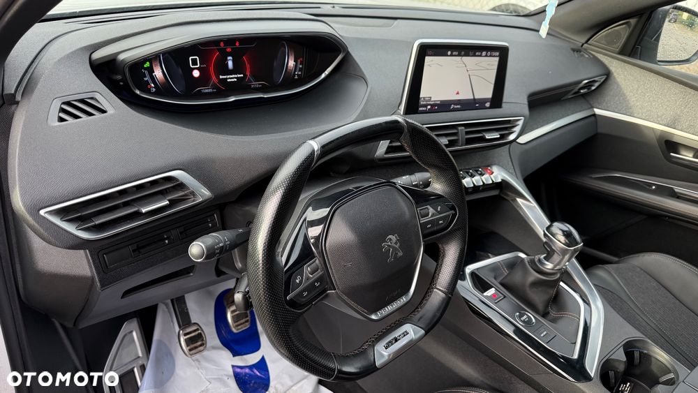Peugeot 3008 - 5