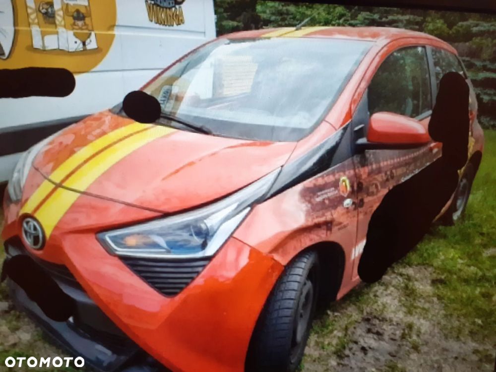 Toyota Aygo 1.0 VVT-i JBL Edition - 4