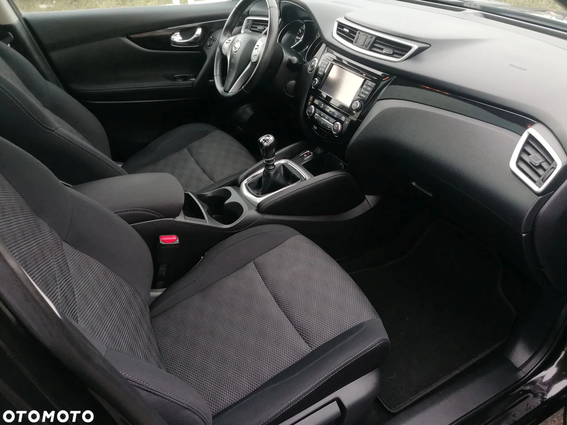 Nissan Qashqai 1.2 DIG-T Tekna - 19