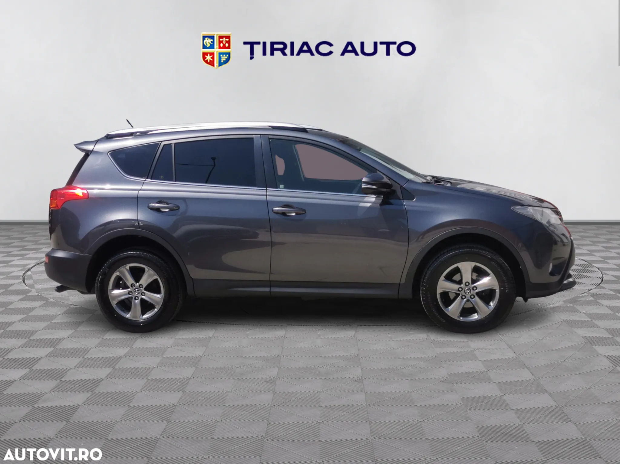 Toyota RAV4 2.0 D-4D 2WD Comfort - 7