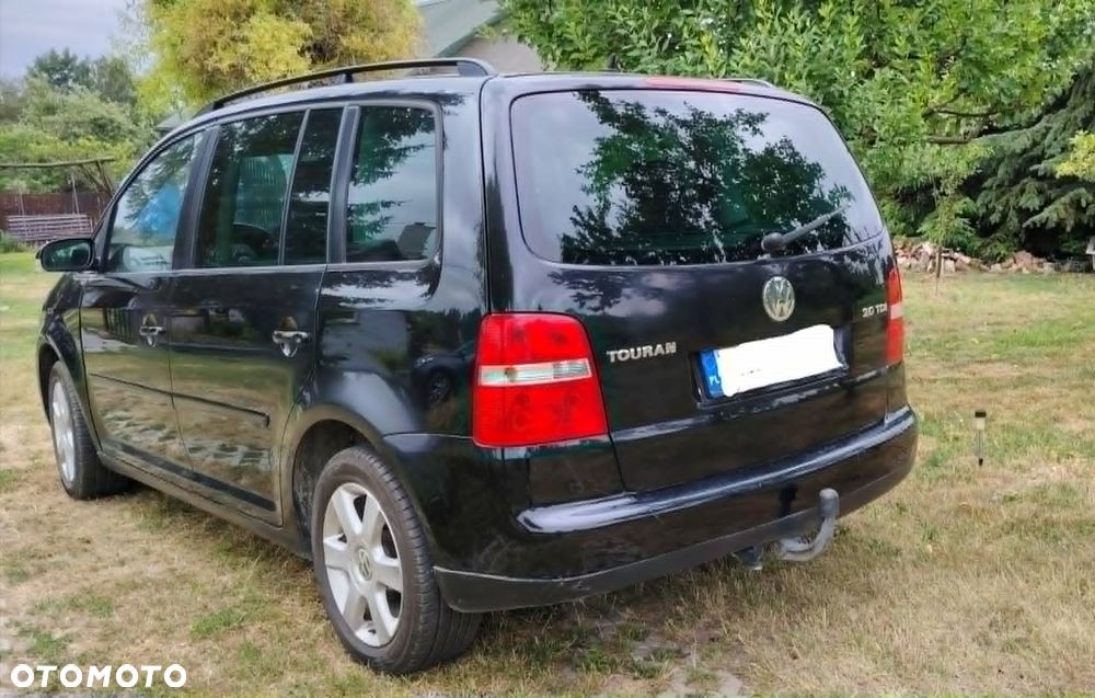 Volkswagen Touran - 2