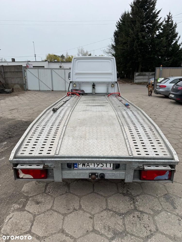 Mercedes-Benz Sprinter - 4