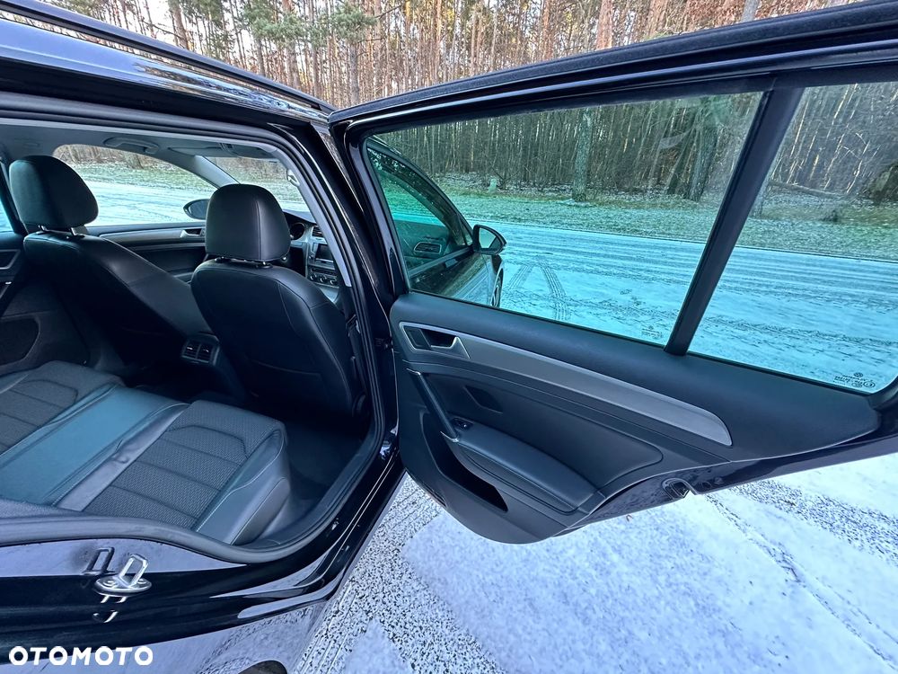 Volkswagen Golf 2.0 TDI (BlueMotion Technology) Comfortline - 22