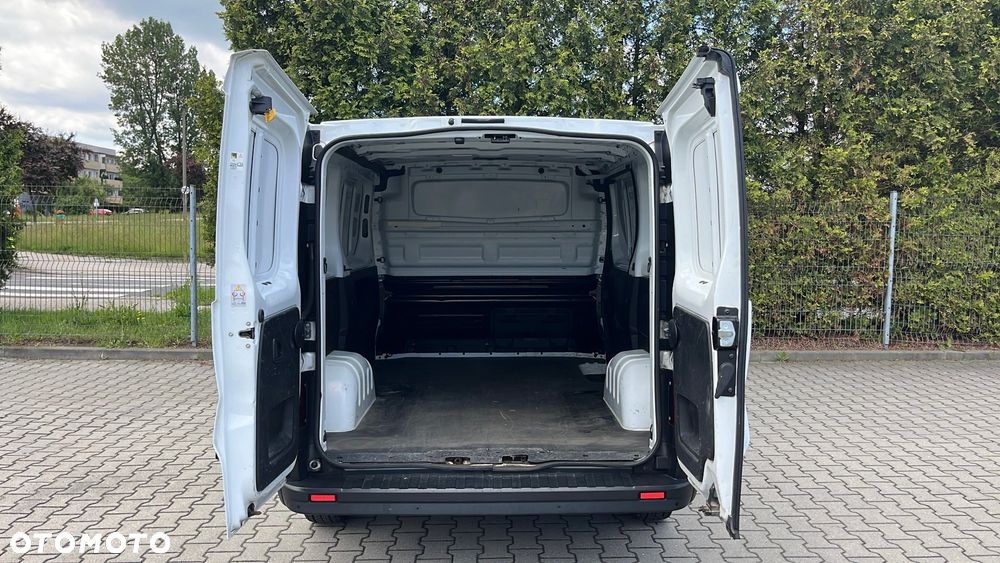 Renault Trafic - 9