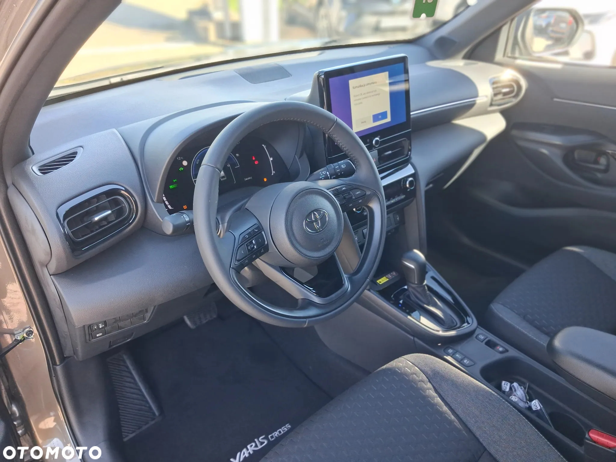 Toyota Yaris Cross Hybrid 1.5 Style - 17