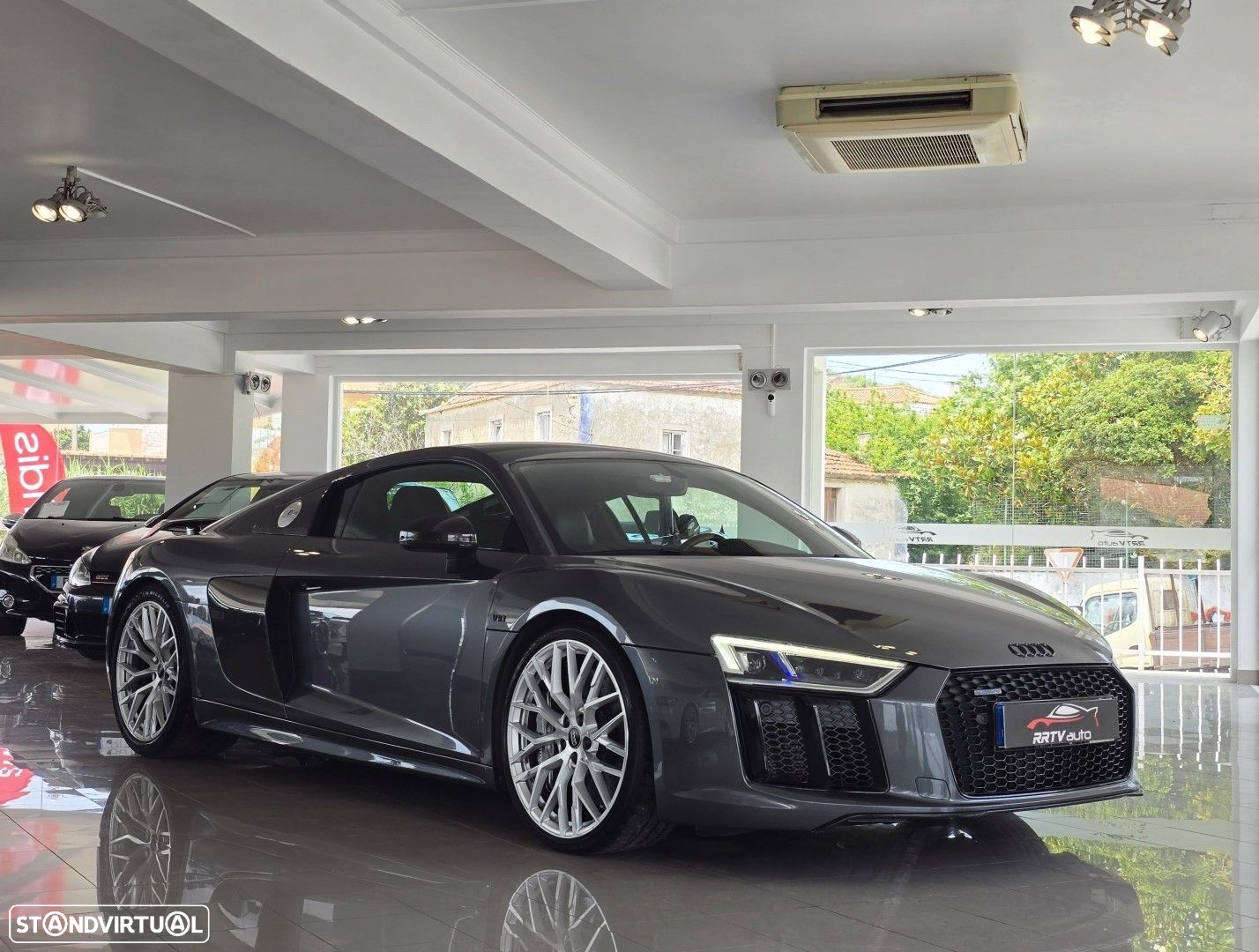 Audi R8 Coupé V10 plus 5.2 FSI quattro S tronic - 11