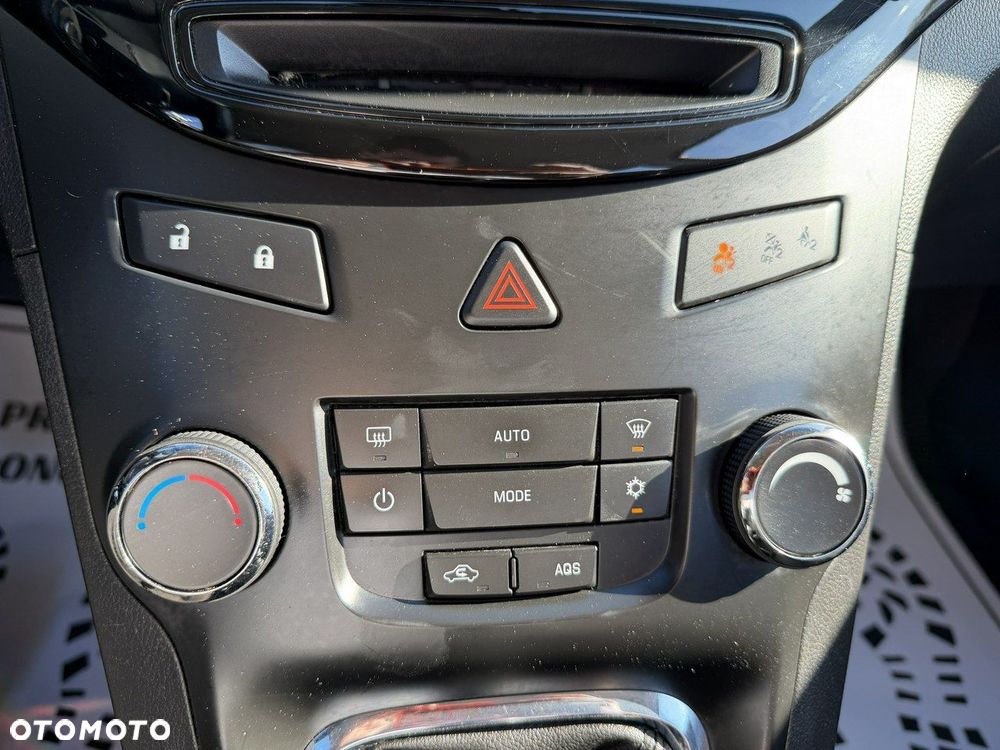 Chevrolet Orlando 2.0 D LT+ - 22