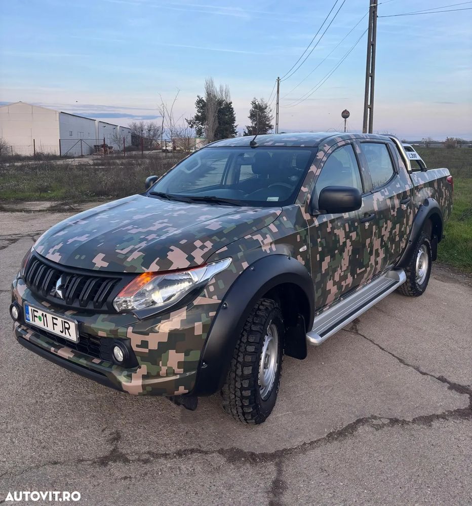 Mitsubishi L200 Double Cab 2.4 DI-D M/T Instyle - 1