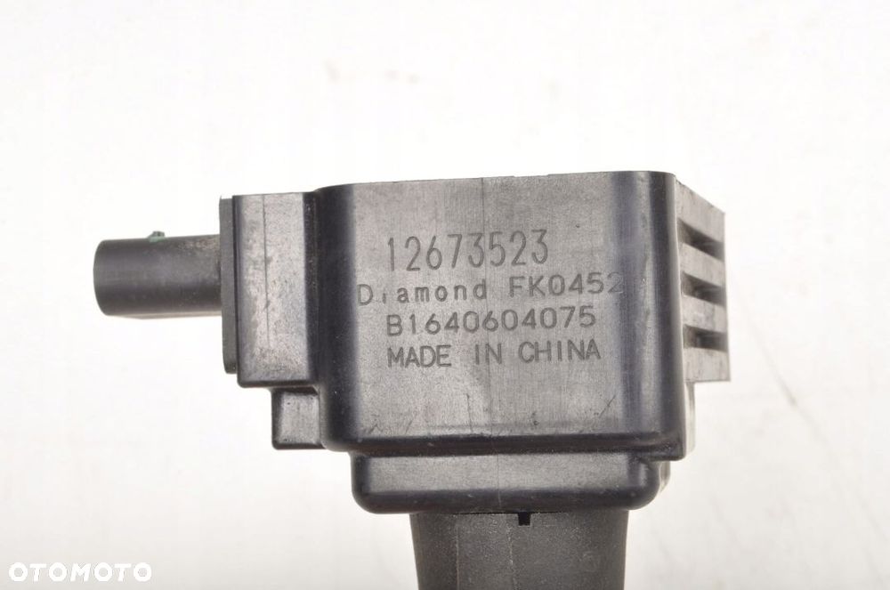 OPEL ASTRA K 1.4 T CEWKA ZAPŁONOWA 12673523 - 2