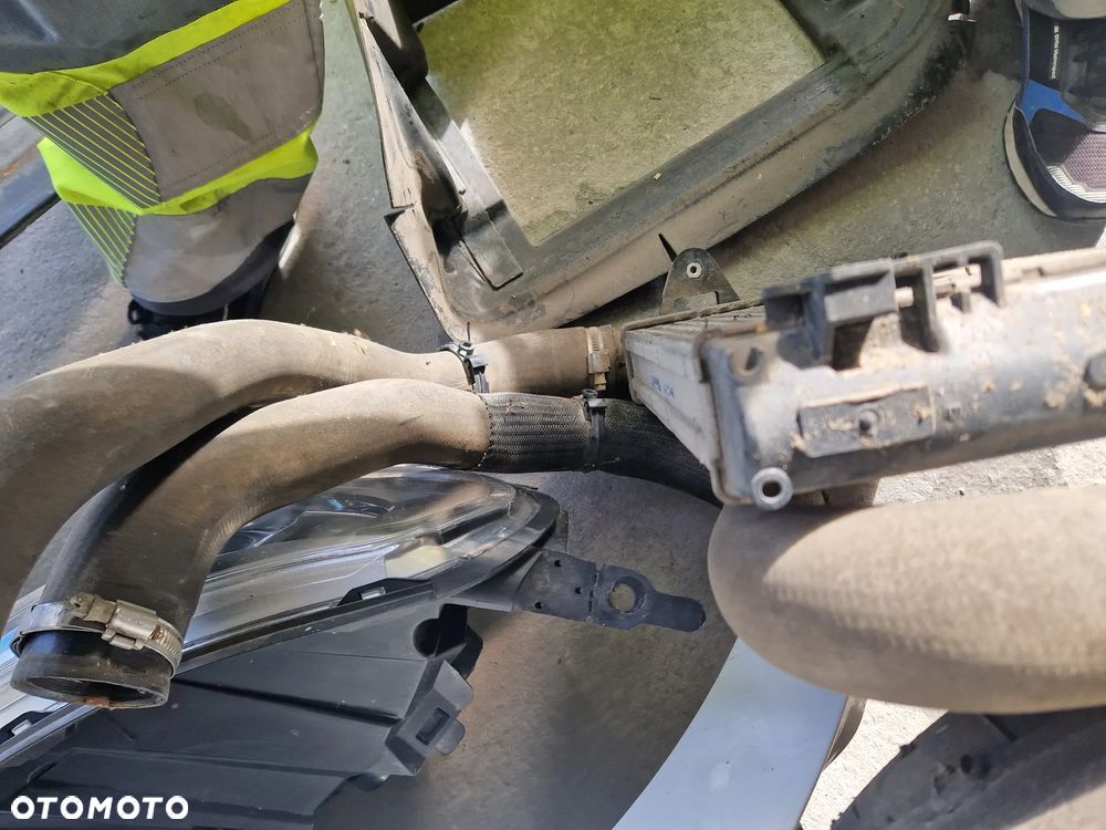 Sprzedam kompletny przód do peugota Experta 2019 - 8