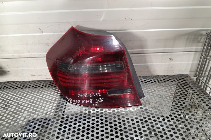 Lampa / Tripla stop dreapta pe aripa BMW Seria 1 E81/E82/E87/E88 [fac - 1