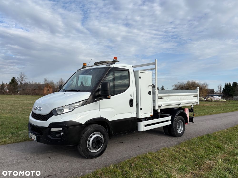 Iveco DAILY 70C17/Wywrot na 3strony/DMC 7000Kg/Żuraw/Klima/Super stan - 5