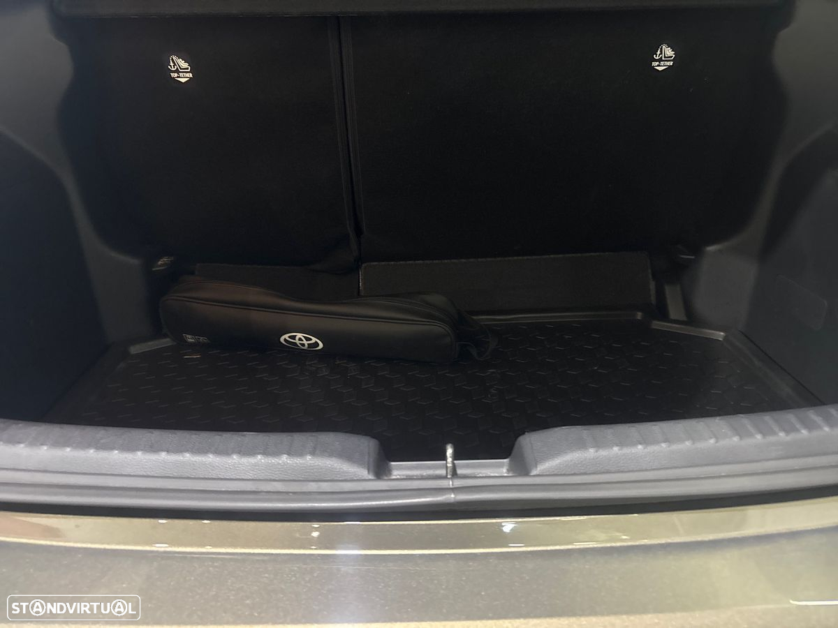 Toyota Yaris 1.5 VVT-i Comfort Plus - 10