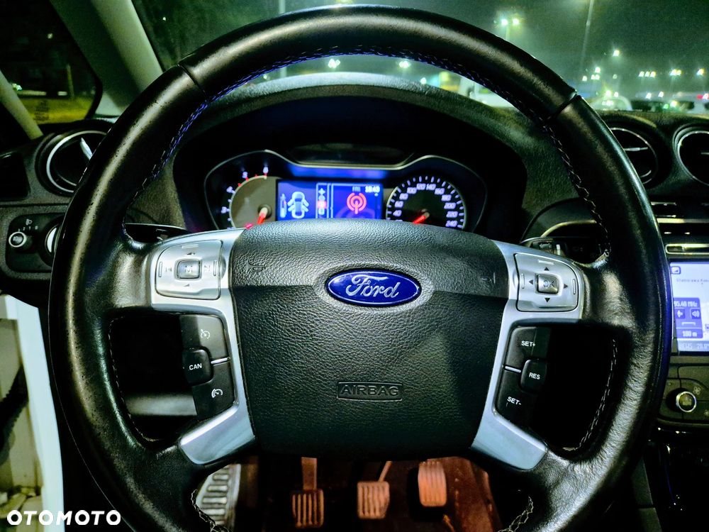 Ford S-Max 2.0 TDCi DPF Business Edition - 13