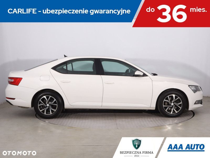 Skoda Superb - 8