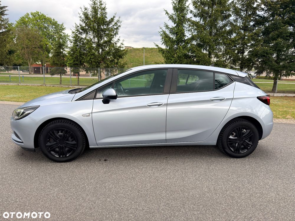 Opel Astra 1.6 D (CDTI) Start/Stop Innovation - 2