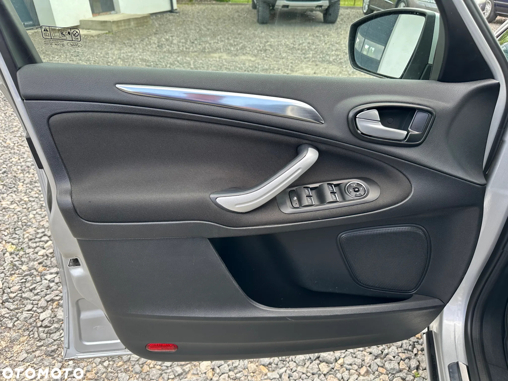 Ford S-Max 2.0 TDCi Titanium - 32