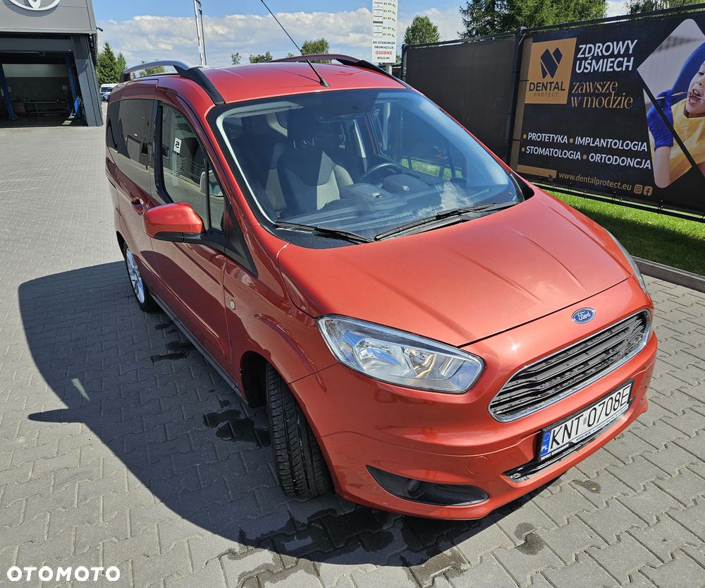 Ford Tourneo Courier 1.0 EcoBoost S&S Titanium - 7