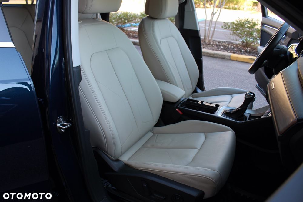 Audi Q3 - 21