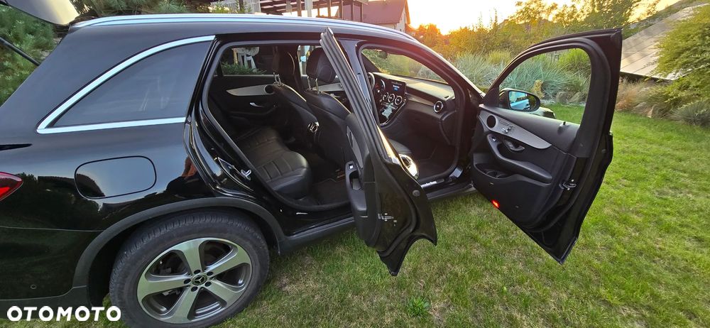 Mercedes-Benz GLC 300 4-Matic - 25
