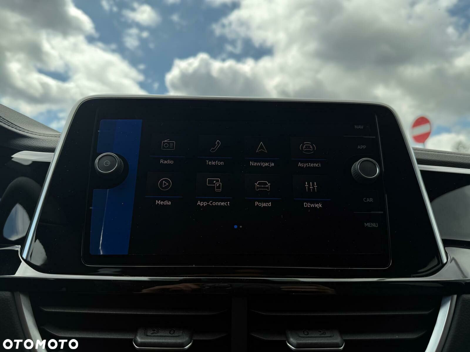 Volkswagen T-Roc 1.5 TSI R-Line Plus DSG - 19