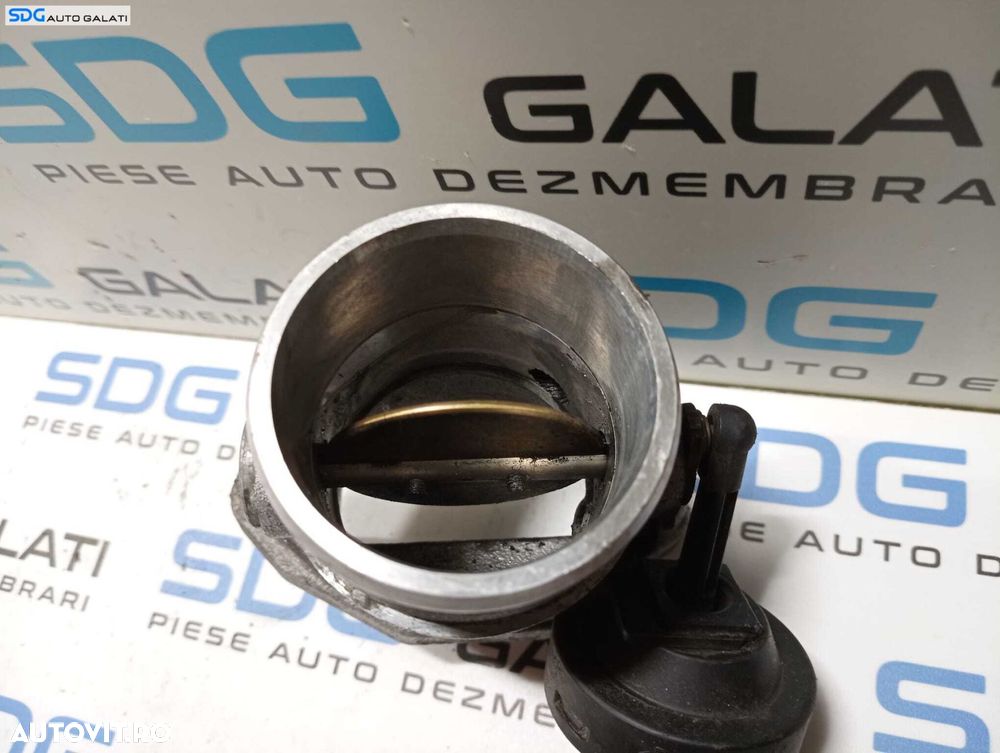 Clapeta Acceleratie Volkswagen Passat B5 B5.5 2.5 TDI 2001 - 2005 Cod 8E0145950C [M5064] - 2