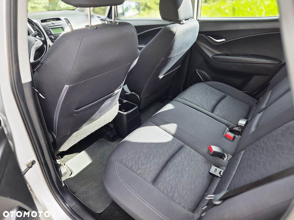 Hyundai ix20 1.4 CRDi blue Comfort - 12