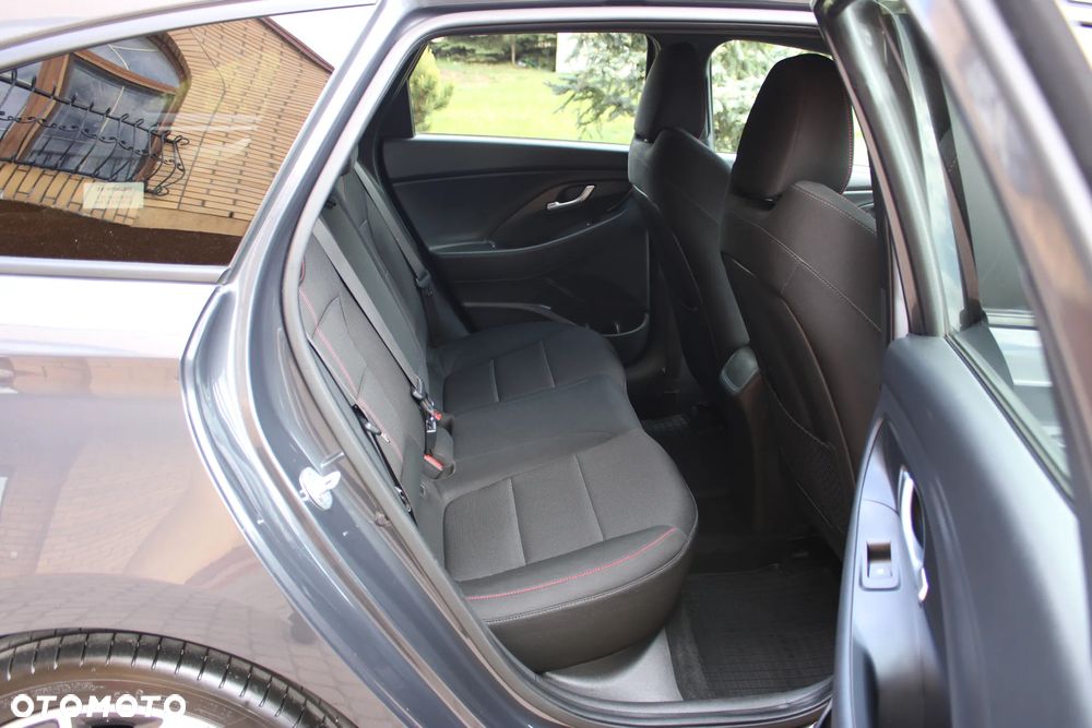 Hyundai i30 1.5 T-GDI 48V-Hybrid DCT N-Line - 22