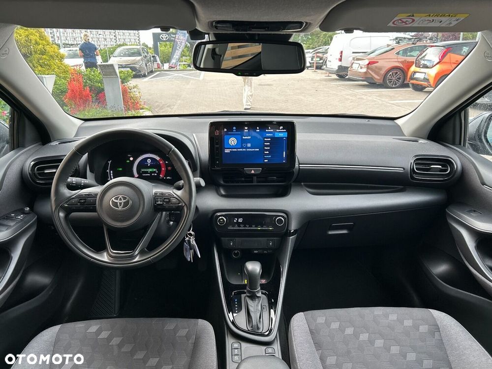 Toyota Yaris Hybrid 1.5 Style - 11