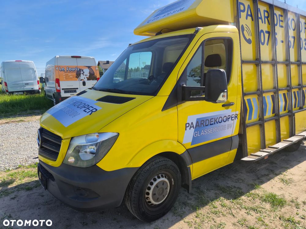 Mercedes-Benz Sprinter 319 - 1