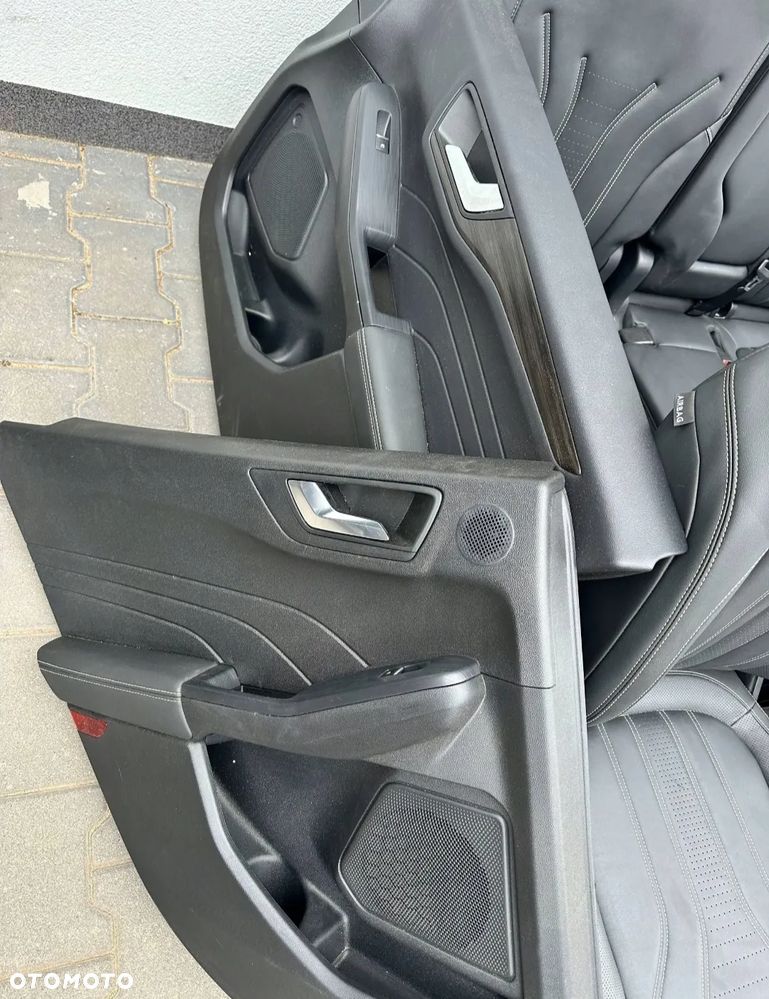 Kompletny środek wnętrze fotele podsufitka Ford Kuga MK3 vignale - 3
