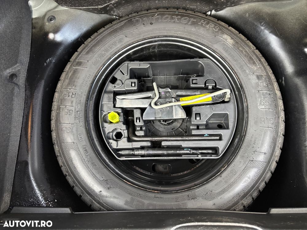 Peugeot 208 1.2 L PureTech Allure - 25