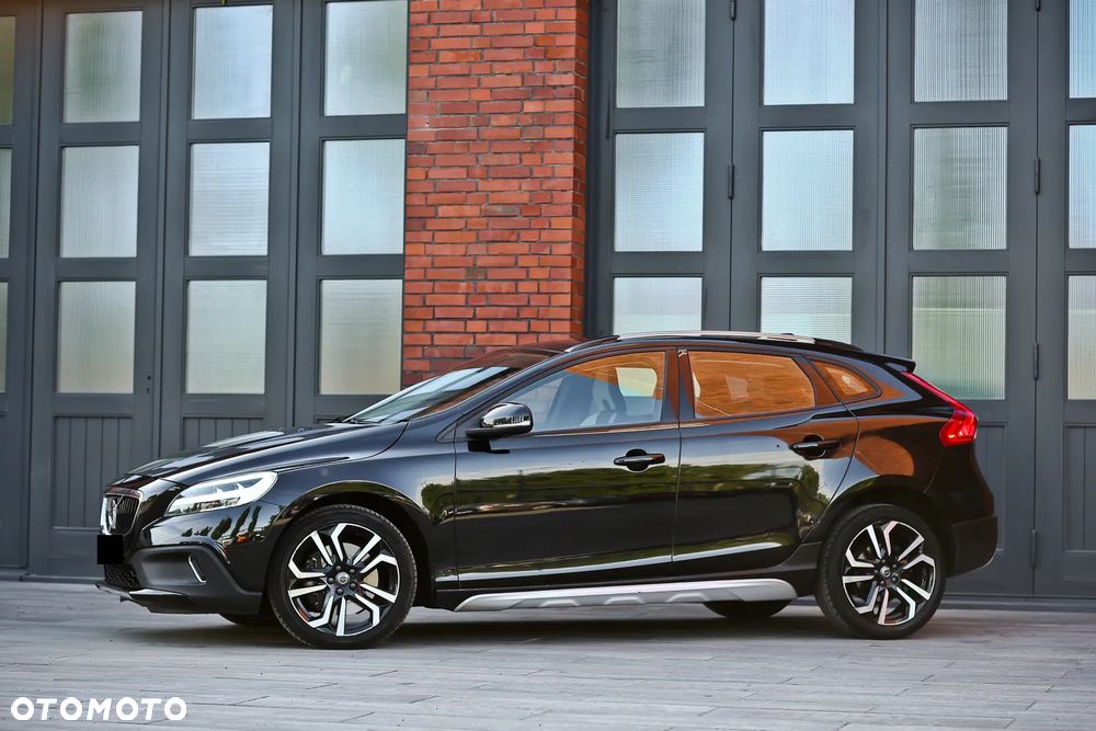 Volvo V40 Cross Country D3 Geartronic Momentum - 9