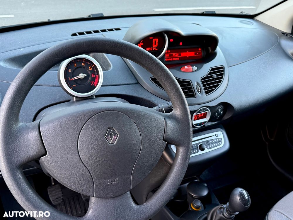 Renault Twingo 1.2 16V Trend - 9