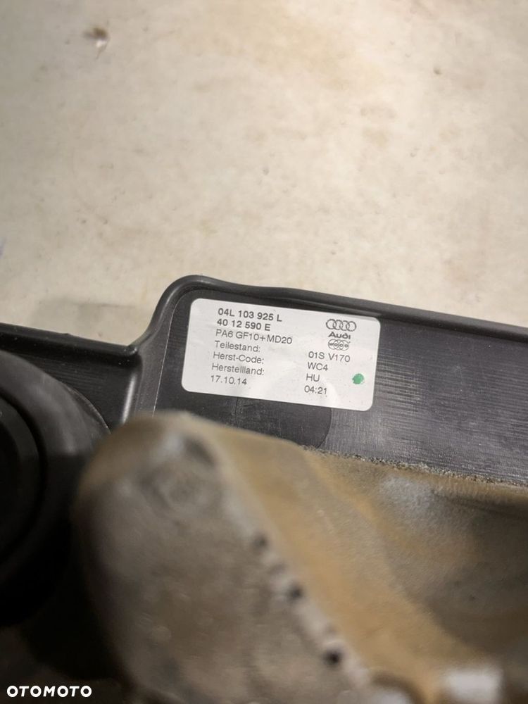 DEKIEL POKRYWA SILNIKA Q2 Q3 TT TDI Audi A3 8V 0V4 04L 103 925 L/925 A - 4