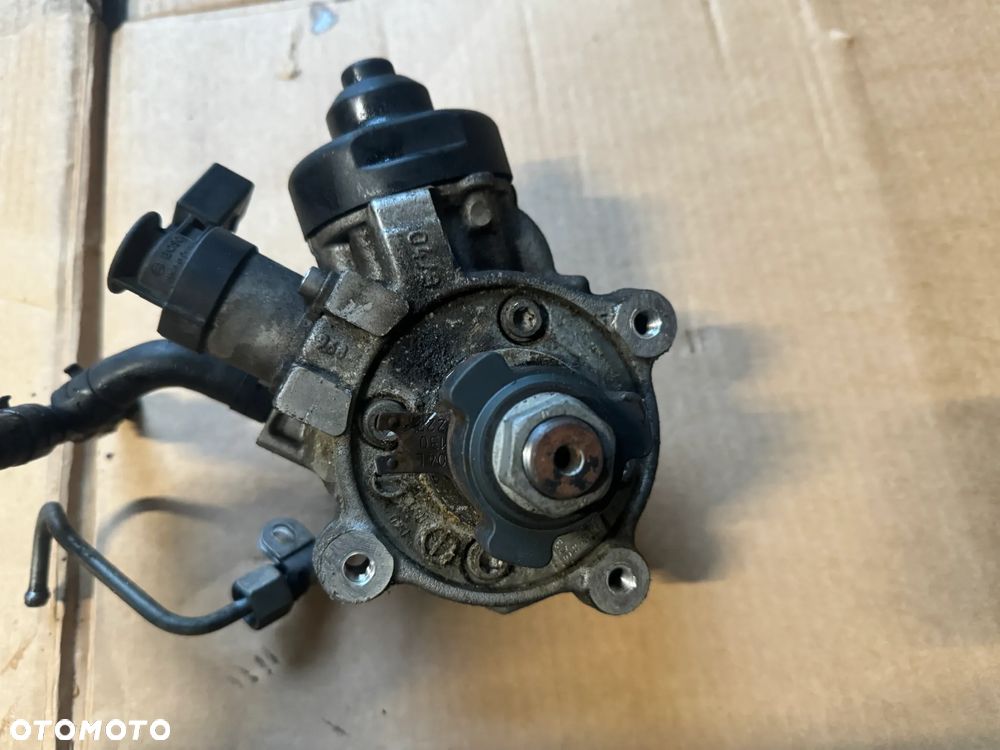 POMPA WTRYSKOWA AUDI VW SKODA 2.0 TDI CRB 0445010537 - 1