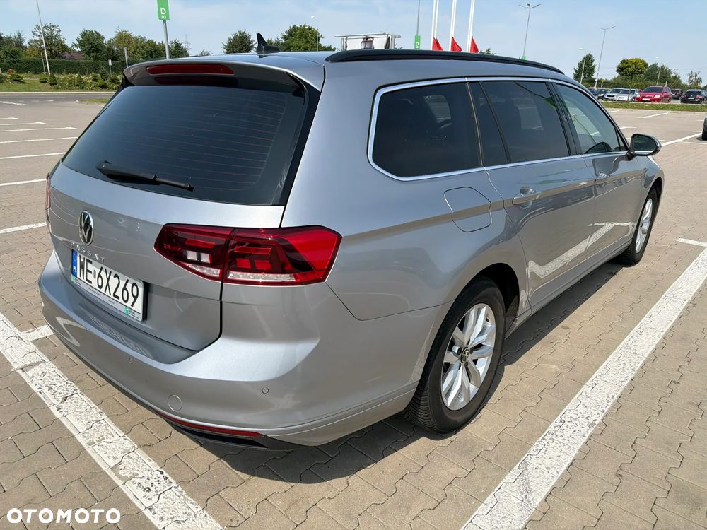 Volkswagen Passat Variant 2.0 TDI EVO Business DSG - 5